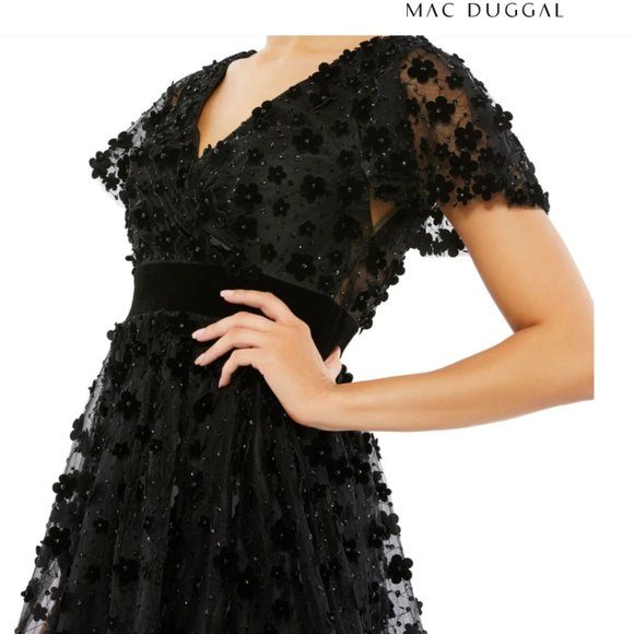 MAC DUGGAL FLORAL APLLIQUE COCKTAIL MIDI BLACK MIDI DRESS sz 16 - Picture 4 of 4